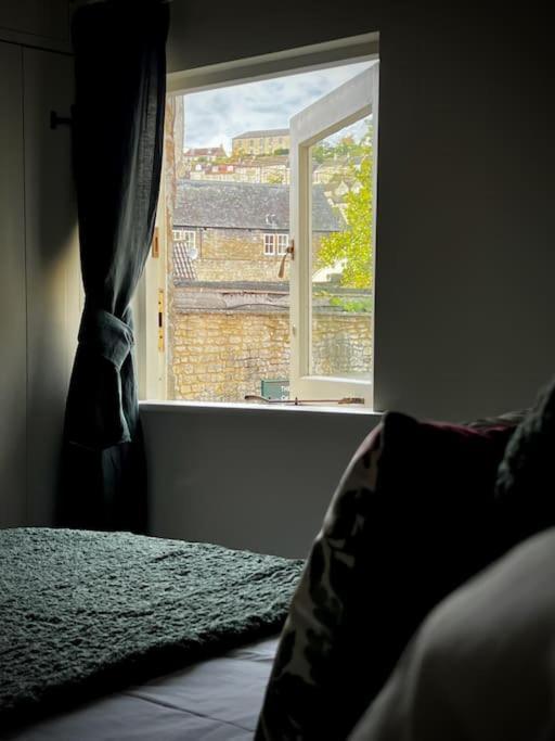 Period Apartment, Great Views, In Heart Of Town. Bradford-On-Avon Buitenkant foto